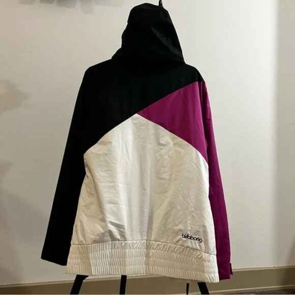 Billabong Winter Snowboarding Ski Jacket, Hood, Critical Seam Seal Size Small - Picture 3 of 3